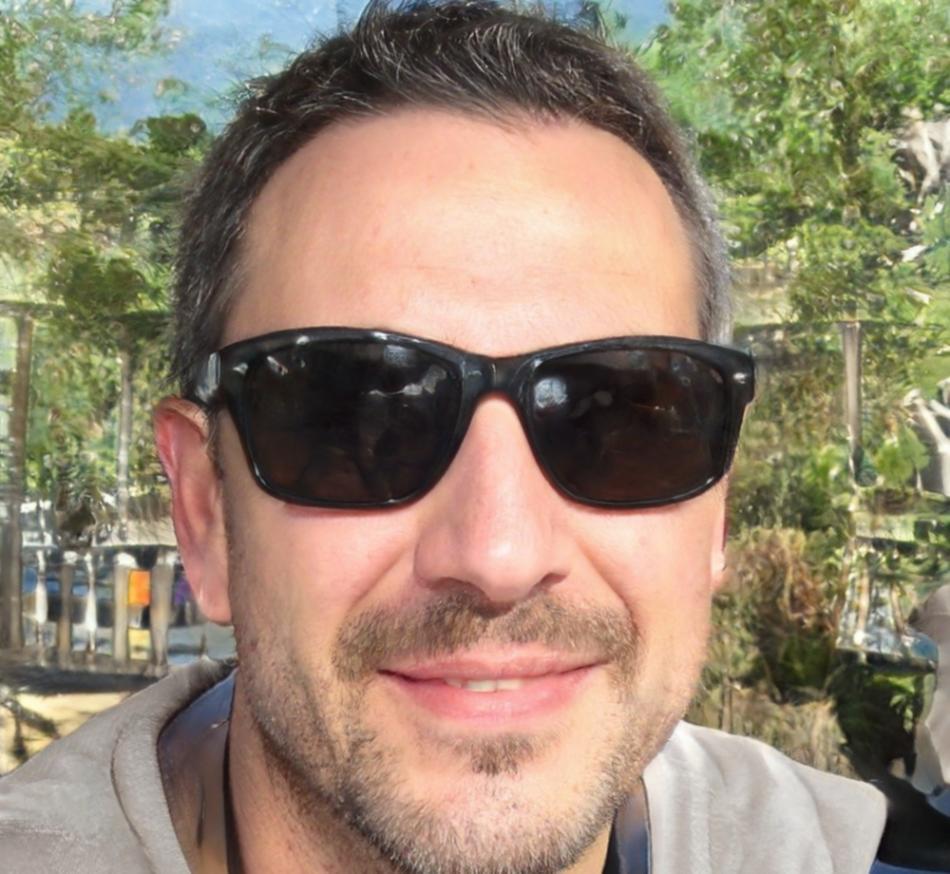 Портрет Олега Ткаченка